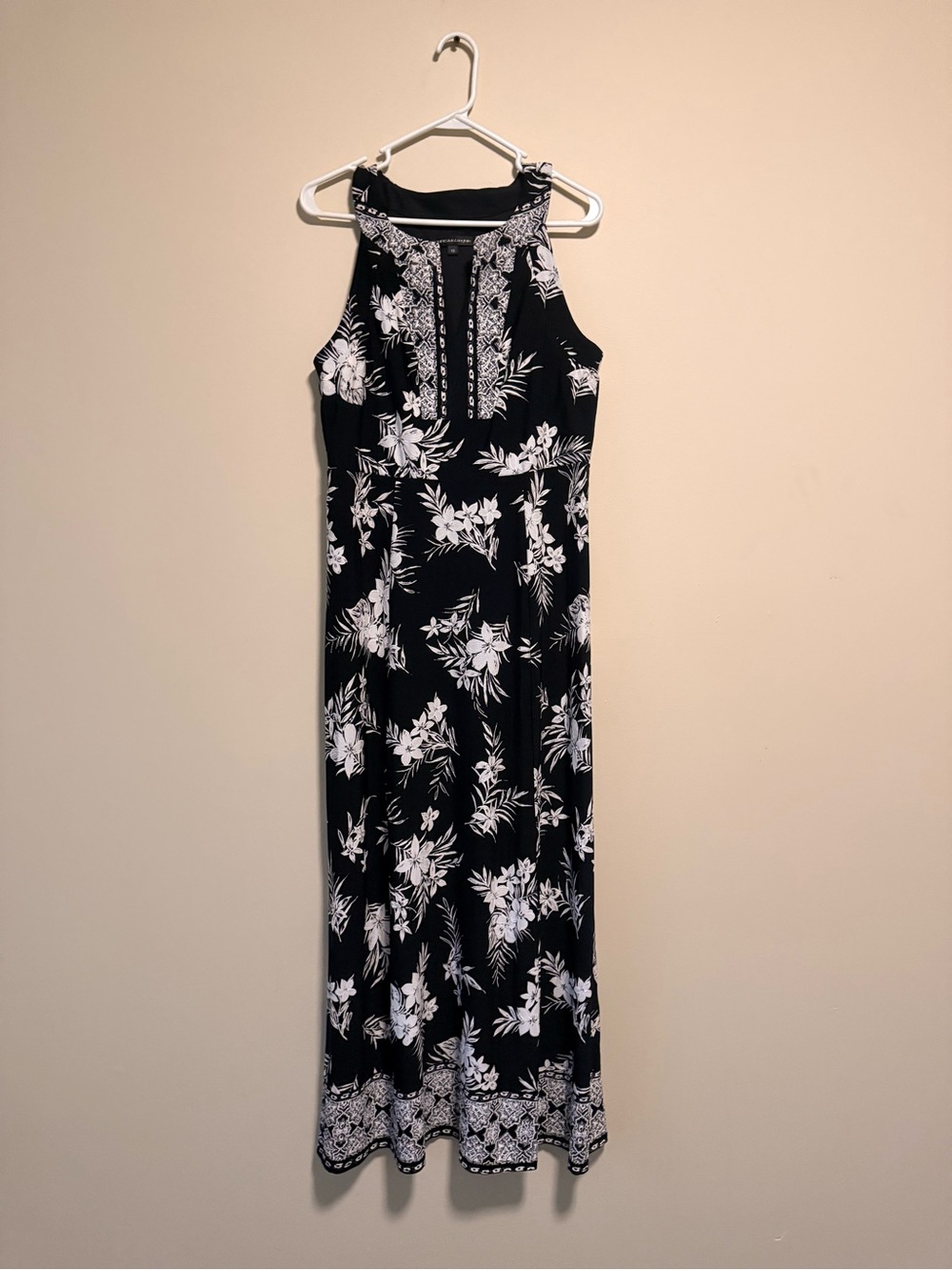 Chris McLaughlin Black & White Floral Halter Bodycon Maxi Dress Sz 12
